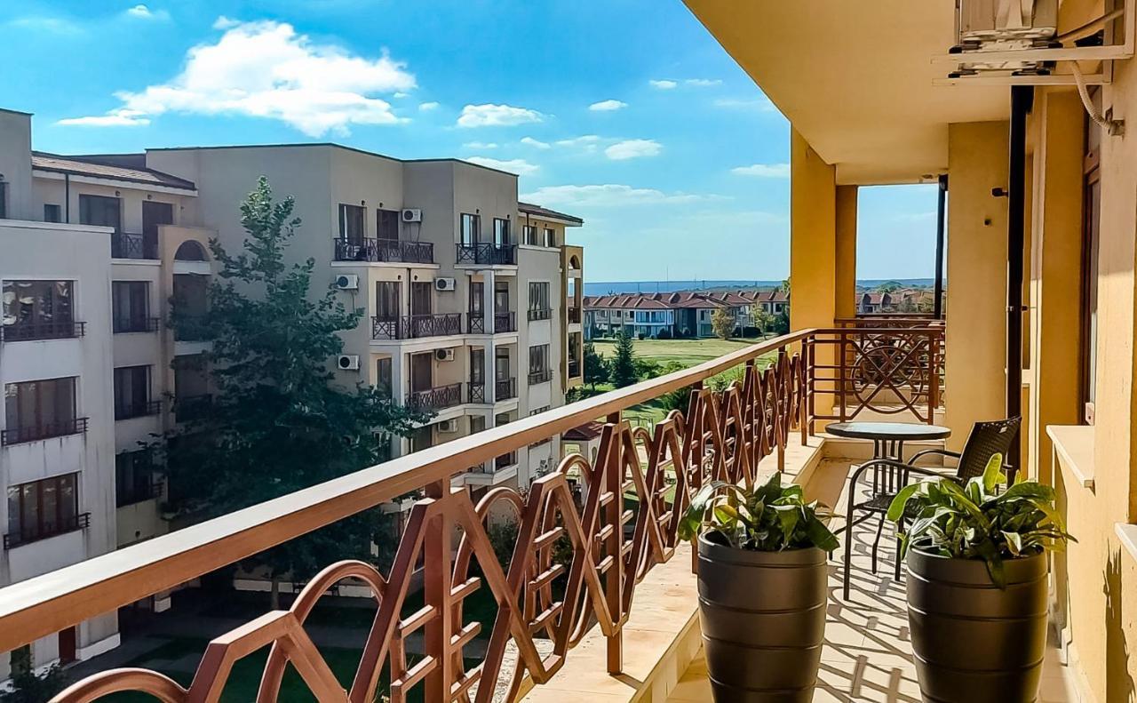 Lighthouse Golf Resort, 75 Mp2, With Balcony Bałczik Zewnętrze zdjęcie
